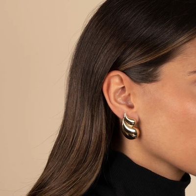 2024 Double Teardrop Fashion 18K Bàn tai bọc vàng và chấp nhận logo tùy chỉnh