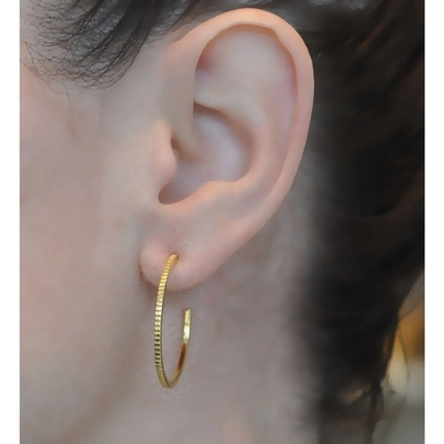 Đồng thời 925 Sterling bạc 18K vàng vòng tai với logo của khách hàng 30 * 30mm