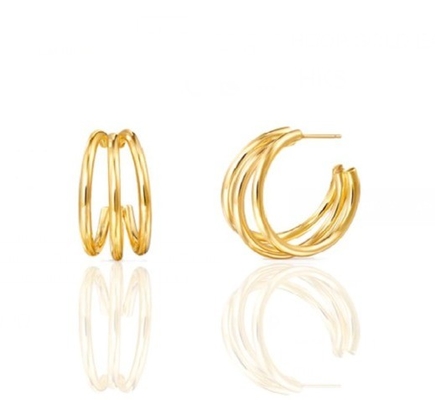 3 chiếc vòng tai bằng vàng 18K