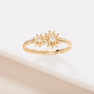 Phong cách vàng 925 Sterling Silver Daisy CZ Nhẫn phụ nữ thanh lịch phụ kiện