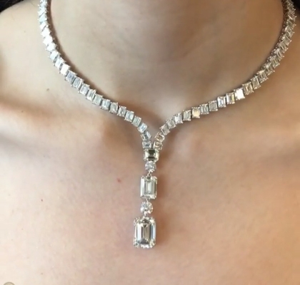 Rhodium Bling Bling Áo treo 16in Xanh quần vợt trắng