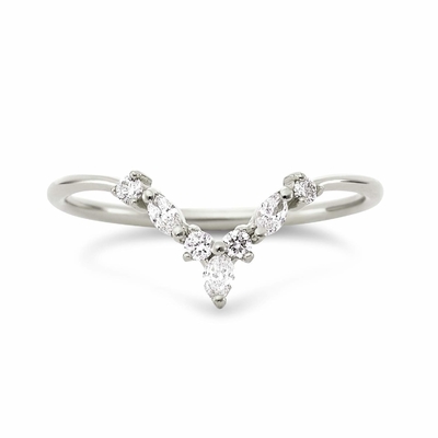 Nhẫn xếp chồng hình chữ V với vòng và màu trắng Marquise CZ trong 925 Sterling Silver