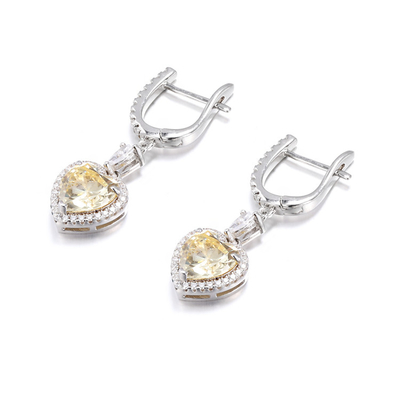 OEM Love Heart Chiếc tai kim cương 925 Sterling Silver Love Heart Chiếc tai