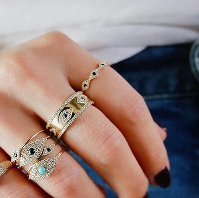 Nhận được giá tốt nhất trên nhẫn bạc Sterling cho doanh nghiệp của bạn