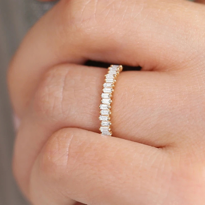 925 Sterling Silver CZ Diamond Baguette Chiếc nhẫn vĩnh cửu nữ với vàng vàng