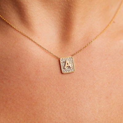 Làm cho ngày của cô ấy với 14K vàng hình vuông đầu tiên cổ đá quý cho phụ nữ quà Valentine