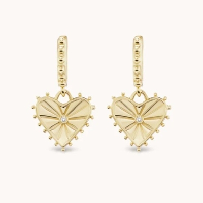 14K vàng mạ Dangle Drop Heart Huggies Băng tai cho phụ nữ là 925 Sterling bạc