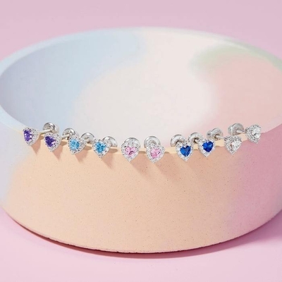 Bông tai nụ cho bé hình trái tim mạ vàng 14K bằng bạc 925 đính đá CZ