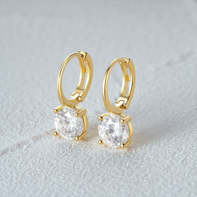925 Sterling bạc đã đến 18K vàng mạ Solitaire trắng hình khối Zircon Huggies tai nghe