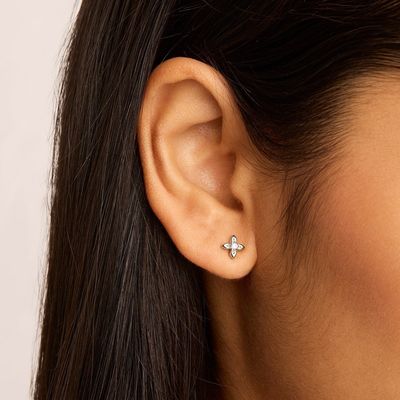 Bông tai nụ hình hoa bằng bạc 925, kích thước nhỏ, thích hợp đeo hàng ngày