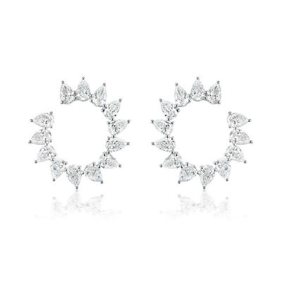 Chiếc tai nghe CZ Stud cắt giọt nước mắt độc đáo trong Rhodium bọc hình bán vòng tròn cho phụ nữ
