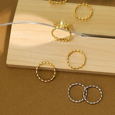 Đặt đống Dot Beaded 925 Sterling Silver Ring Hình dạng tùy chỉnh 925 Silver Ring