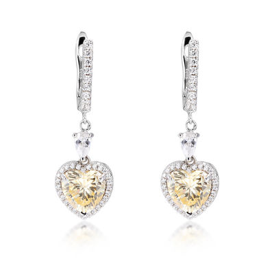 OEM Love Heart Chiếc tai kim cương 925 Sterling Silver Love Heart Chiếc tai