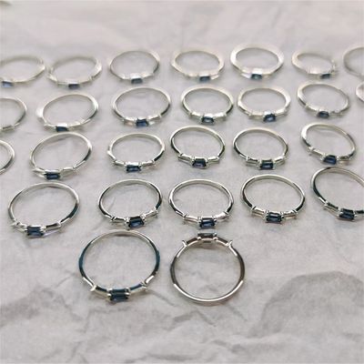 Đá kim cương 3 viên đá kim cương tùy chỉnh cho phụ nữ 14K 18K vàng