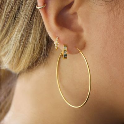 Chiếc bông tai phong cách 14K vàng Vermeil Star Set Kim cương ôm vòng tròn cho phong cách dễ dàng