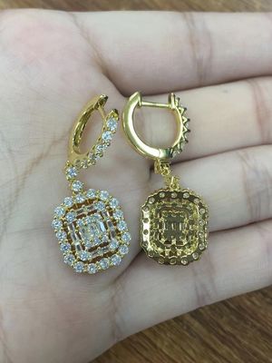 Vòng tai màu trắng CZ 925 Sterling Silver Classic Style cho đính hôn và đám cưới