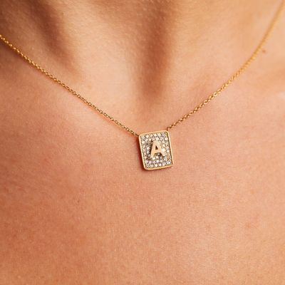 Làm cho ngày của cô ấy với 14K vàng hình vuông đầu tiên cổ đá quý cho phụ nữ quà Valentine