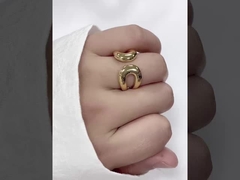 Vật trang sức bằng bạc